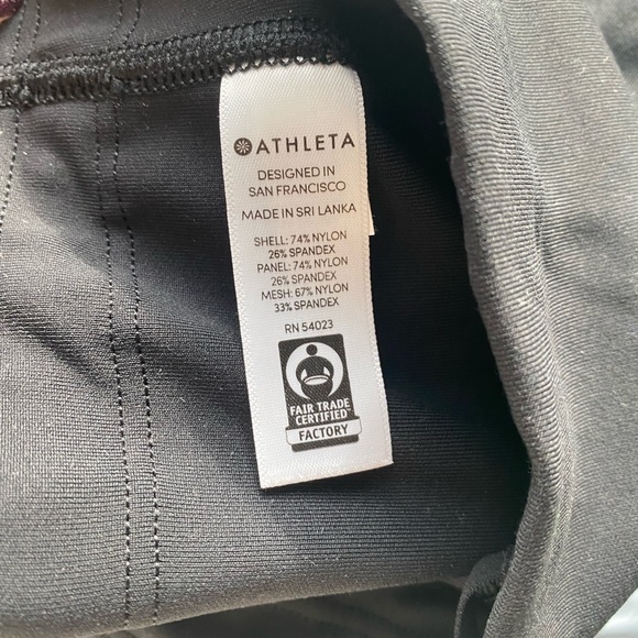 Athleta All in Reaction 7/8th black leggings - Picture 7 of 7